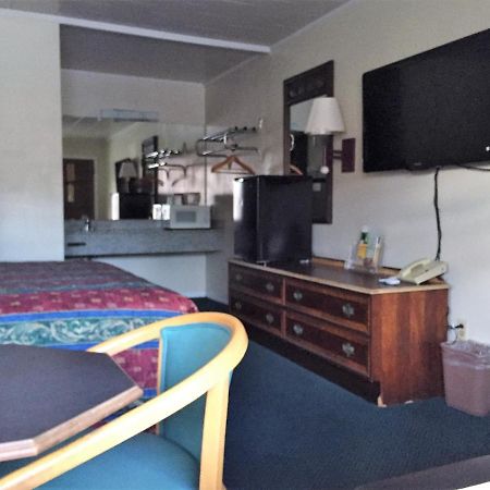 Royal Inn Monroeville Ngoại thất bức ảnh